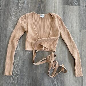 Sndys. Revolve Tan Ribbed Cropped Wrap Top Sz Small